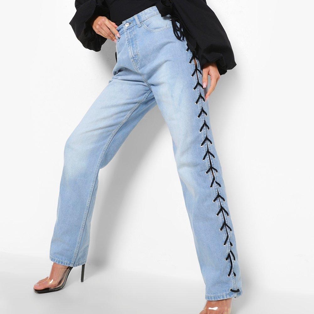 NWT BOOHOO High Waisted Lace Up Light Wash Jeans